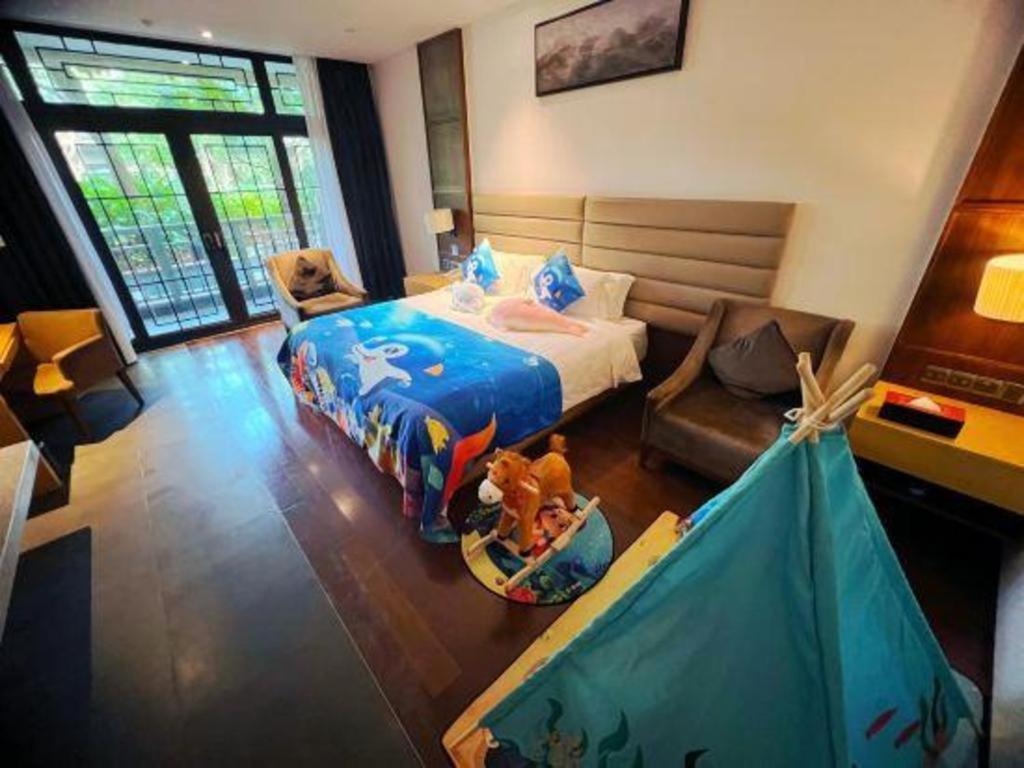 Eadry Royal Garden Hotel Haikou Hajkou Kültér fotó