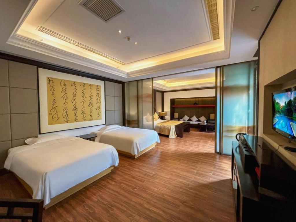 Eadry Royal Garden Hotel Haikou Hajkou Kültér fotó