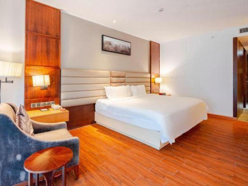 Eadry Royal Garden Hotel Haikou Hajkou Kültér fotó