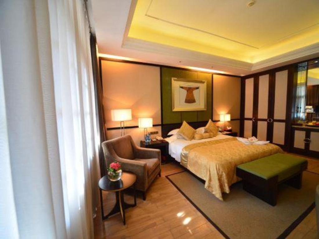 Eadry Royal Garden Hotel Haikou Hajkou Kültér fotó
