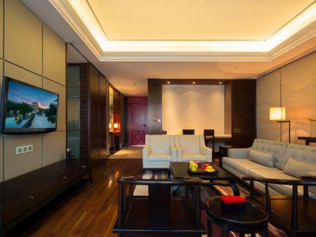 Eadry Royal Garden Hotel Haikou Hajkou Kültér fotó