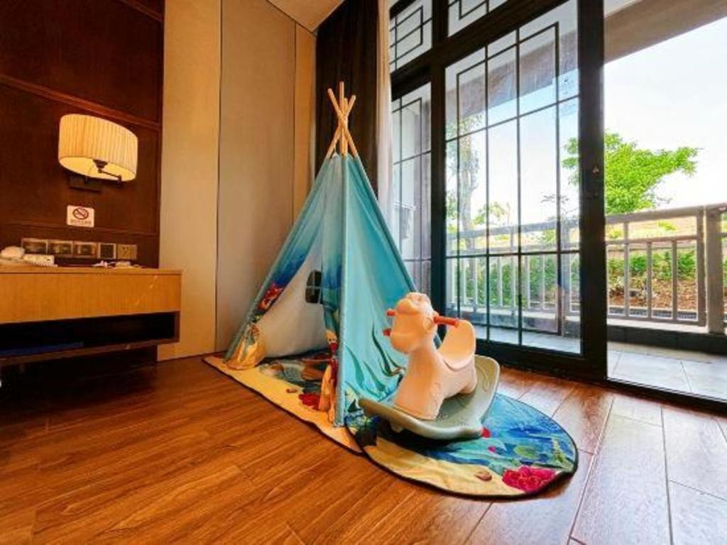 Eadry Royal Garden Hotel Haikou Hajkou Kültér fotó
